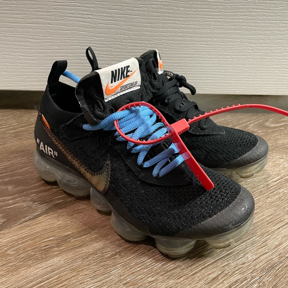 THE 10 : OFF WHITE NIKE VAPORMAX